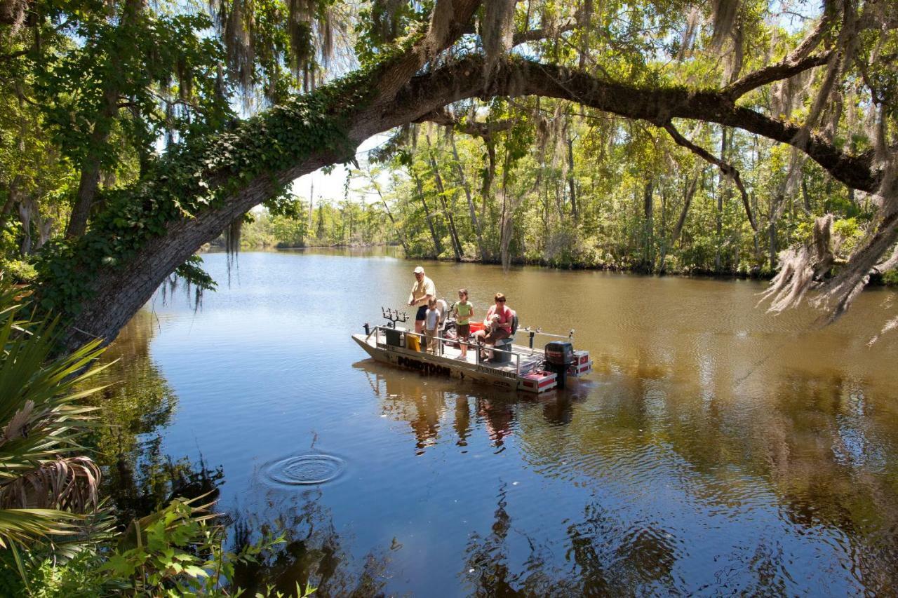 Live Oak Landing Hotel Freeport Eksteriør billede