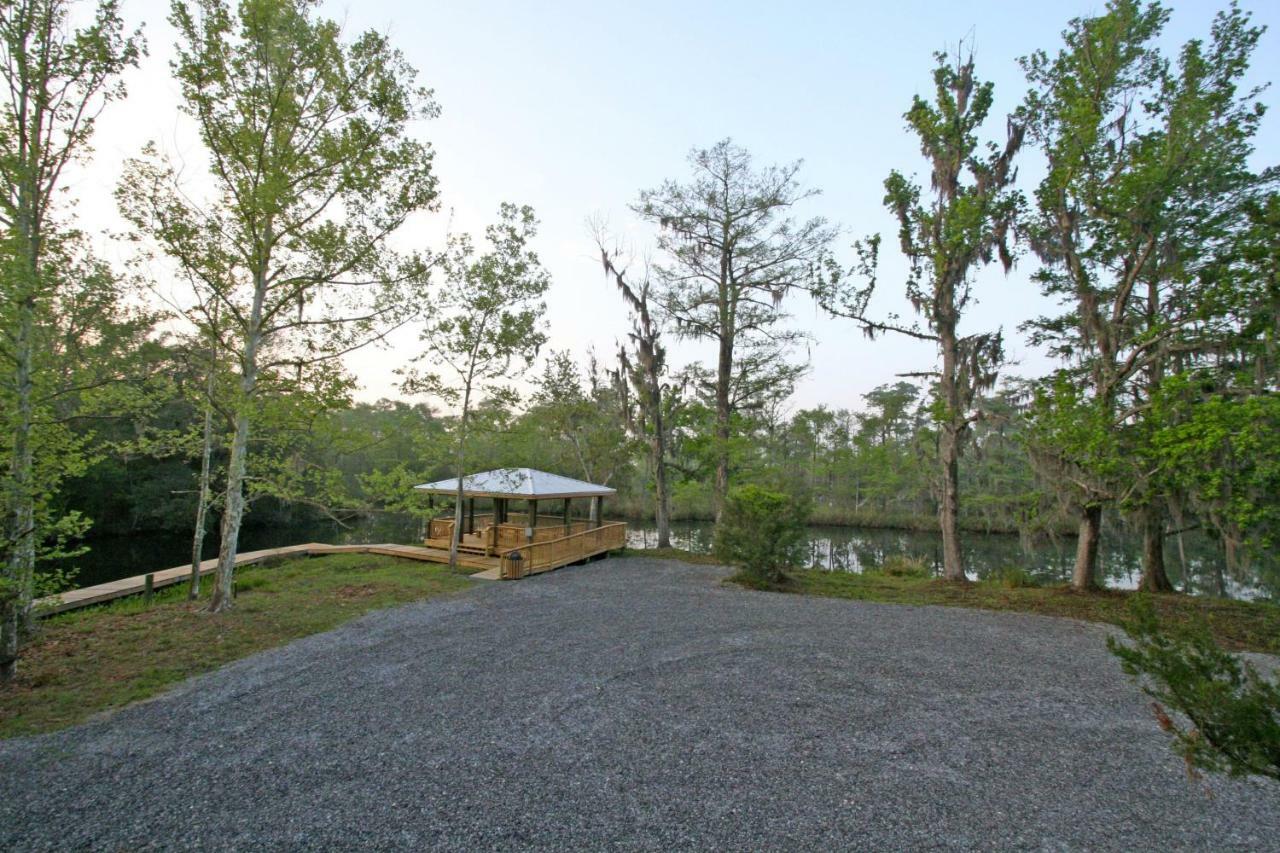 Live Oak Landing Hotel Freeport Eksteriør billede