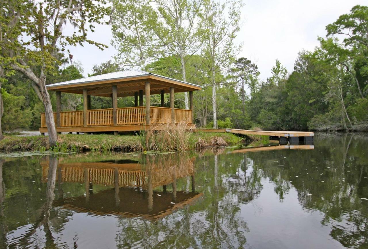 Live Oak Landing Hotel Freeport Eksteriør billede