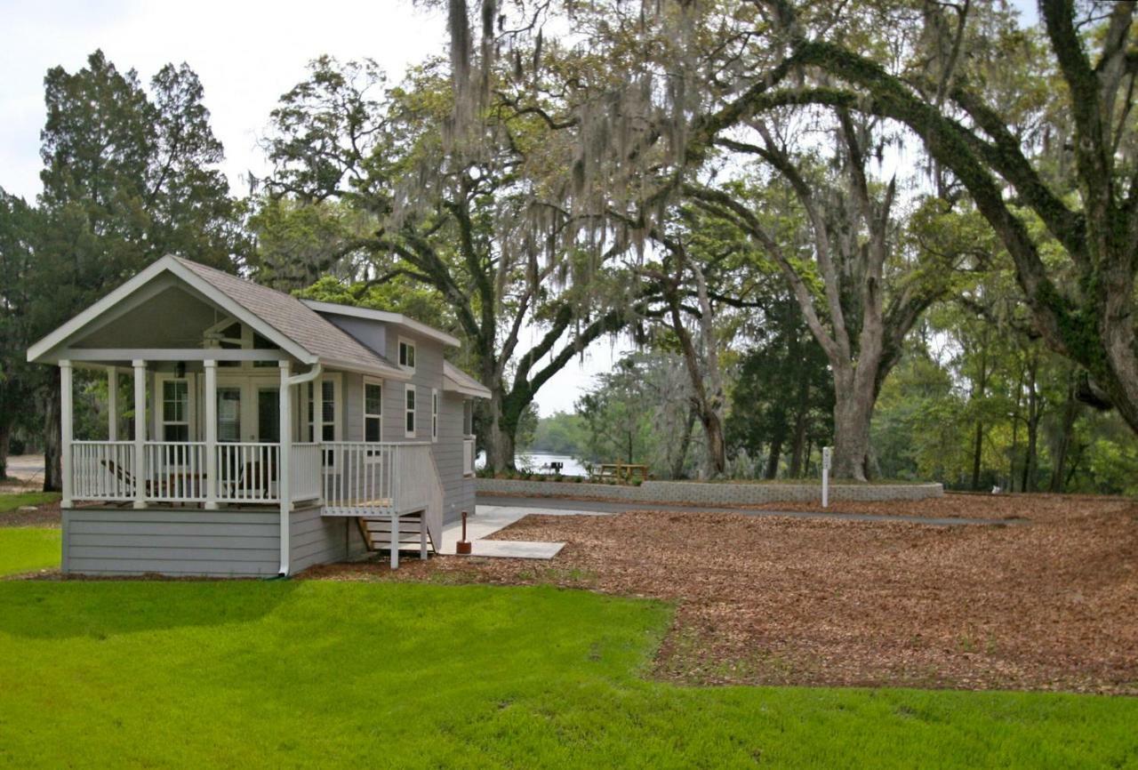 Live Oak Landing Hotel Freeport Eksteriør billede